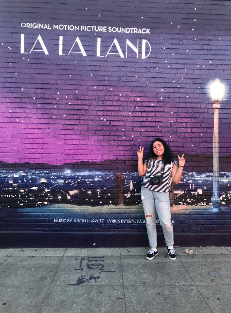 friduhhh's tweet photo. eheheheheh💙💜 #livefromlalaland https://t.co/E0zyuzmwHb