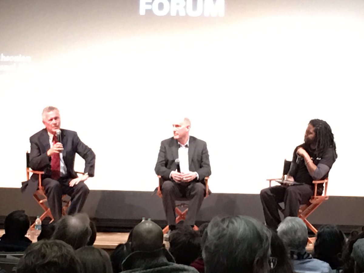 Great night <a href="/smithsonian/">Smithsonian</a> for the history film forum viewing of the new Edgar Allan Poe biography Buried Alive.