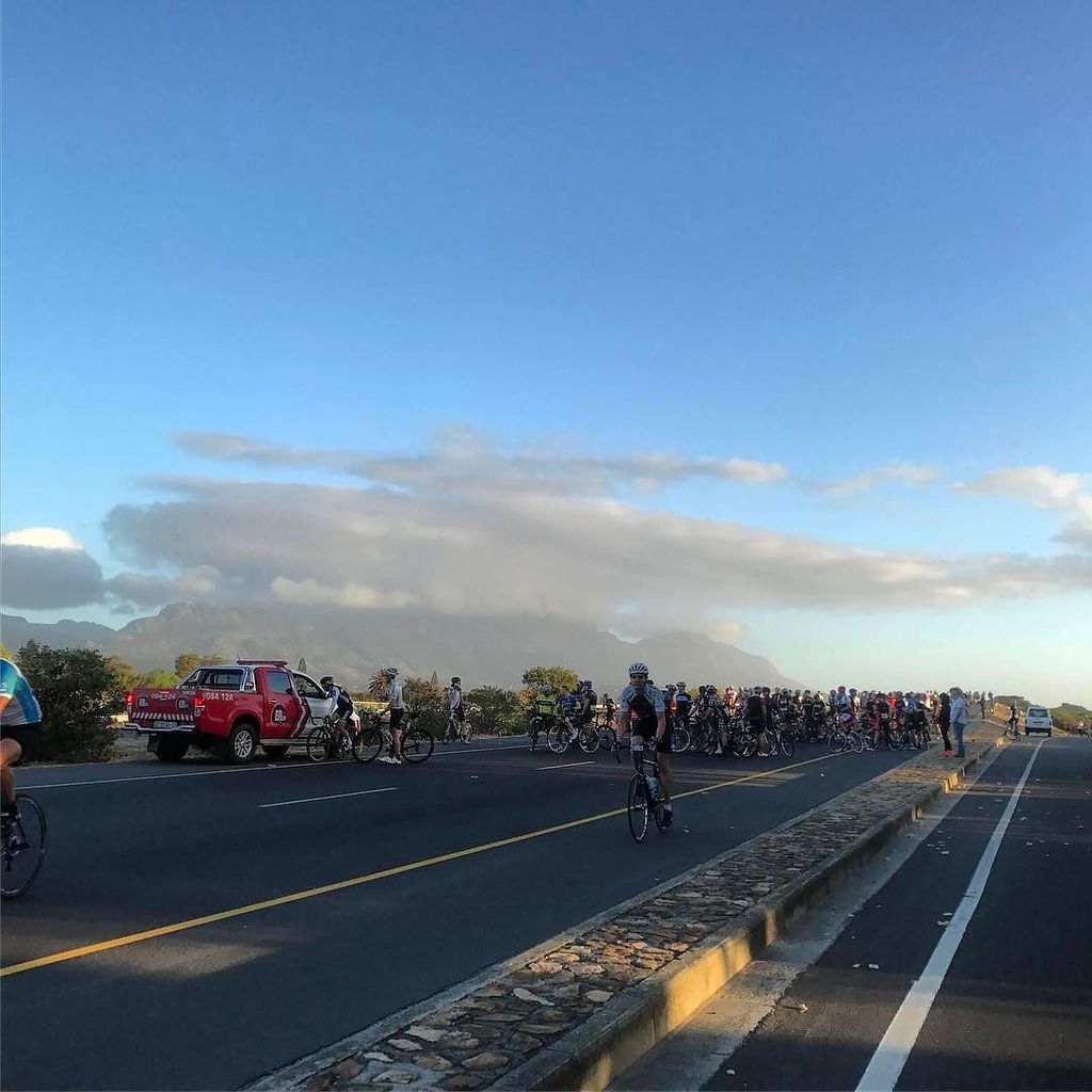 wearebikemob's tweet photo. #CapeTownCycleTour in disarray after high winds and protests and fires cause havoc.
#Ejec… https://t.co/simmNxMF1F https://t.co/csAzY4SdGv