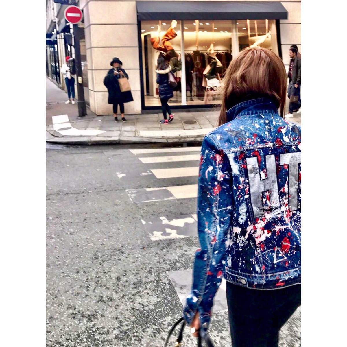 dilahandoganart's tweet photo. DILAHAN DOGAN ART PROJECT - DENIM JACKET @handetokmak  #dilahandoganartproject #dilahandoganart https://t.co/vn7hGB0goZ