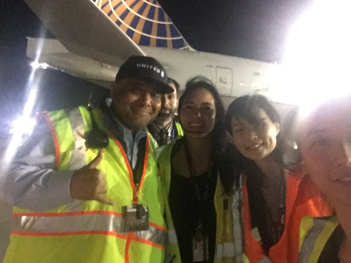 HaileyHJung's tweet photo. Spending time with out BTW peers in a mini job shadow. Thanks Bernard for being a team player! #beingunited #sfo @weareunited @Ada_Mrtz https://t.co/72rFVGWz0R