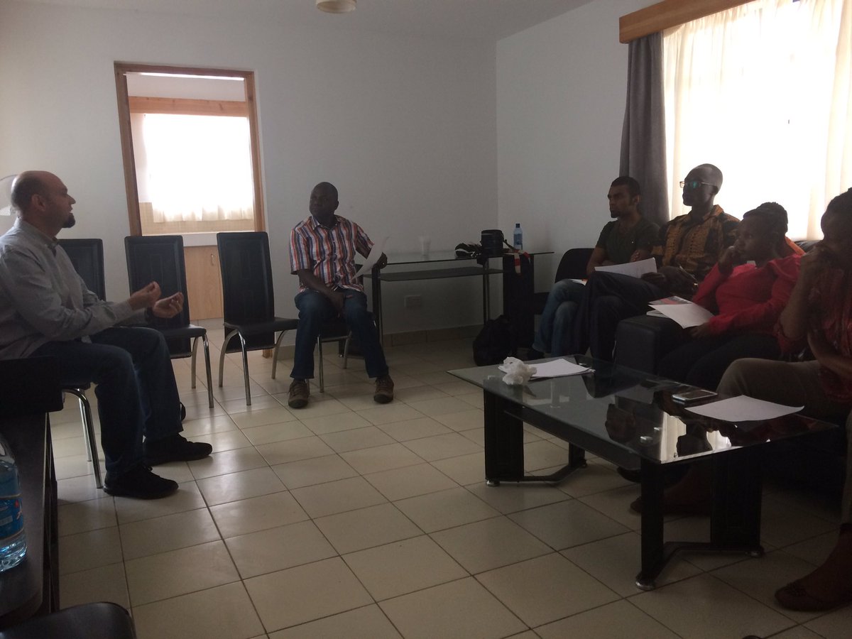 ArjunDurr1's tweet photo. How do you make a dignified space to live in? Irfan from Karibu Homes tells us how #africayouthfwd #ashokaafrica #nairobilearningjourney https://t.co/jhmcTRjU5r