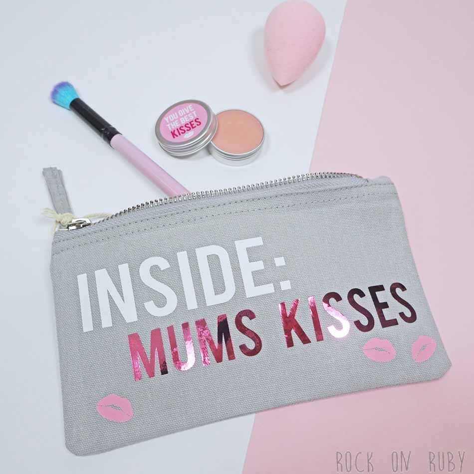 RockonrubyLtd's tweet photo. Entered our #RORmum competition yet? Follow&amp;RT for the chance to #win this make up treat for mum this Mother's Day! ✨ #weekend #comp https://t.co/H5ICo3T5wt