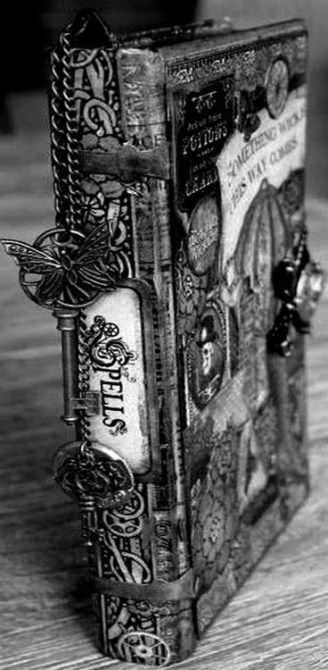 [<a href="/TeamDeTernay/">#TeamDeTernay</a> ] *rising from floor as if a ghoul from Hades, oaken boards creaking as I do, I pause to study the sunken features of my //