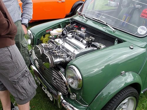 TootCar's tweet photo. Too much cool in one picture?! #Mini #Lotus #EngineConversion https://t.co/VNtZBipYxD