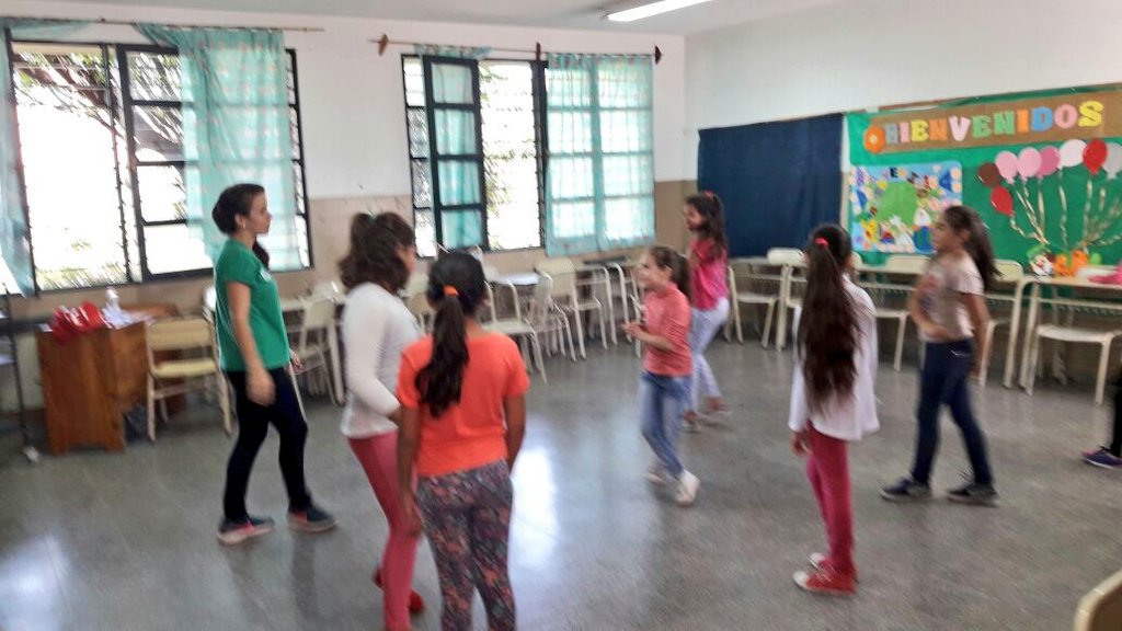 #ClasesAPuroRitmo <a href="/ArtycomCai/">CAI 5 ARTYCOM</a>   <a href="/aniberruezo/">analia berruezo</a> <a href="/patriciapinasco/">Patricia Pinasco</a> <a href="/SilviaTilca/">Silvia Tilca</a> <a href="/MarceSardina/">Marcela</a> <a href="/AlancayDel/">CAROLINA ALANCAY</a> <a href="/fguillesaavedra/">GUILLERMO SAAVEDRA</a> <a href="/artydance23/">Gilda Rodríguez</a>