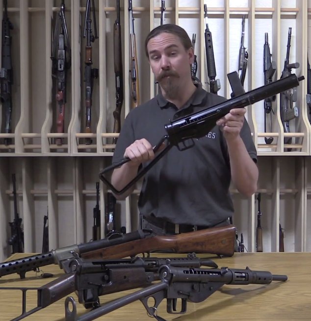 ReassessHistory's tweet photo. All Mk III #Sten #guns were made by #LinesBros aka #Triang
Due to #welded construction the barrel wasn't replacable
#disposable #WW2 https://t.co/oD3Q32GRZw