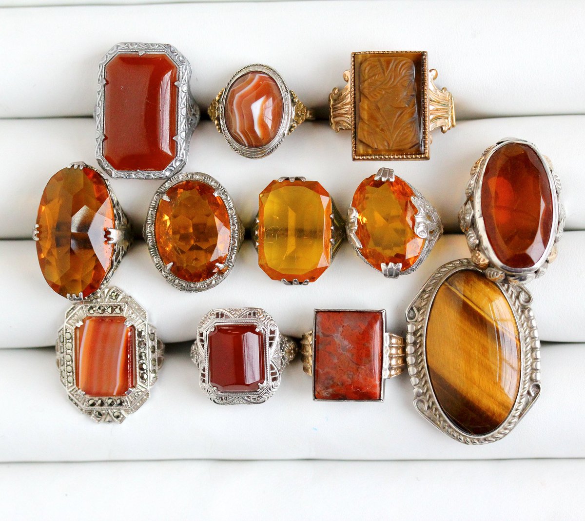 MaejeanVINTAGE's tweet photo. #Vintage #VintageJewelry #Antique #AntiqueJewelry #Maejean #MaejeanVintage #RingTray #Ring #Rings #Citrine #Red #SterlingSilver #ArtDeco https://t.co/GwMHSQCXgD
