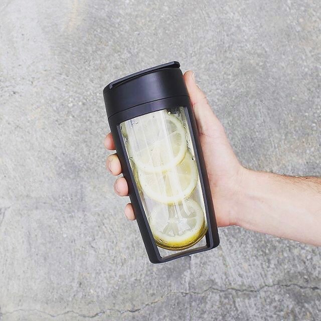 thecullt's tweet photo. New store coming soon. Stay hydrated. Stay tuned.
@mousfitness_
#culltcurated #workoute… https://t.co/fsNzIBxLzc https://t.co/lMj5N98YhI