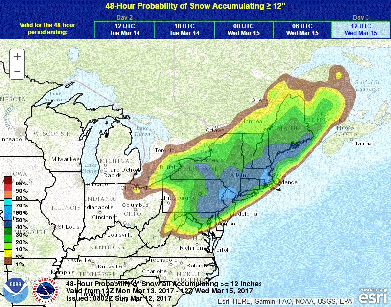 NWSWPC's tweet image. Latest probabilities of receiving at least 2" and 12" of #snow in the upcoming winter storm in the Mid-Atlantic/NE. origin.wpc.ncep.noaa.gov/pwpf/wwd_accum…