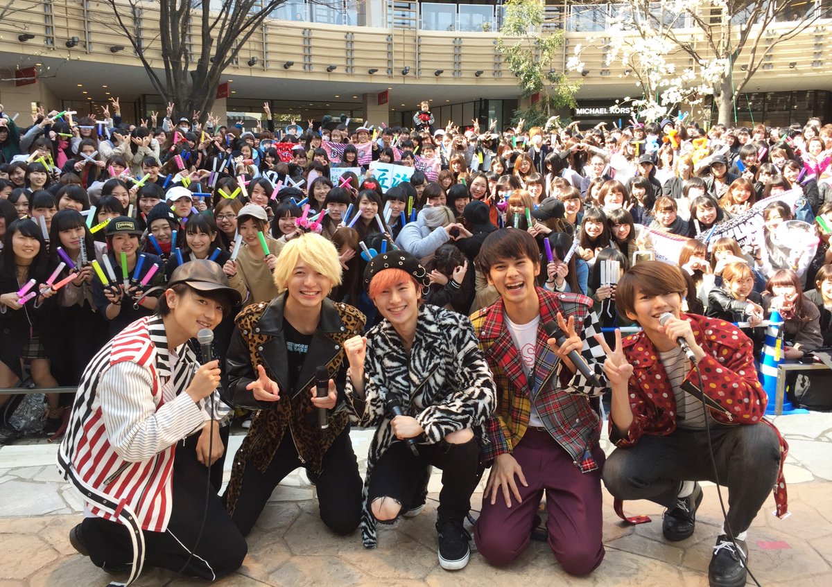 Hmvららぽーと横浜 Dish 本日のイベント 無事に終了致しました トークイベントでは 質問コーナーなどで賑わいました さらにサプライズで Grand Happy の歌唱もあり 大変 盛り上がりましたっ ご来場頂きました皆様 誠にありがとうご