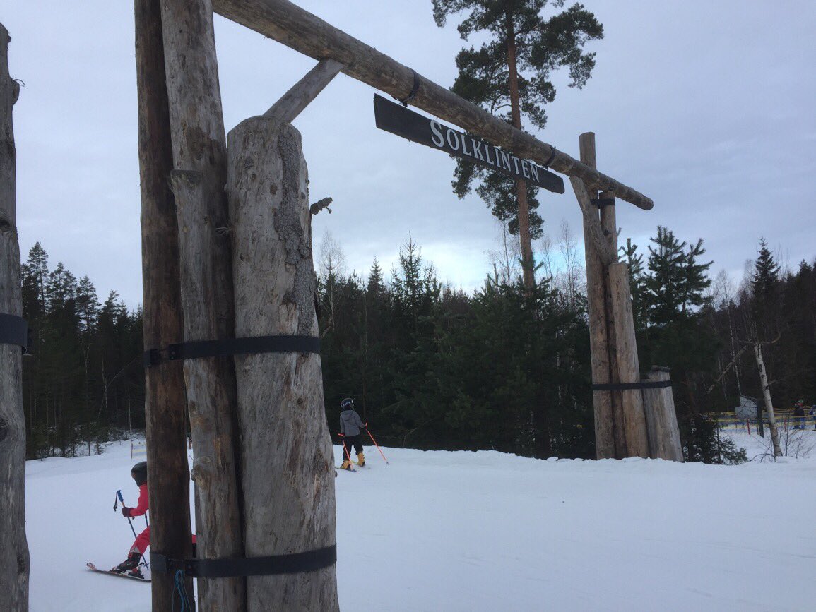 trettifyran's tweet photo. Solklinten #Romme #weekendskiing https://t.co/eLenN5bGqt