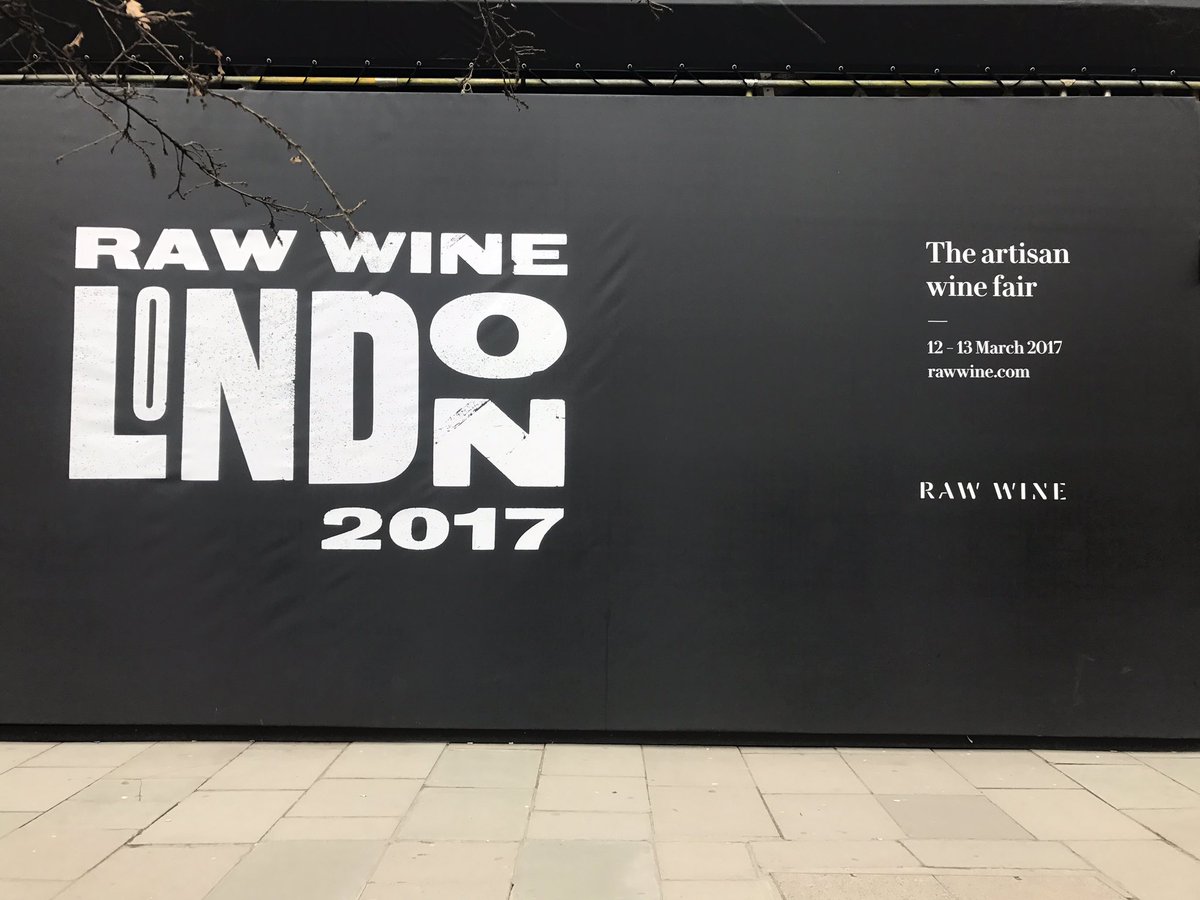 Just five minutes to go until we open #rawwinefair in our new home <a href="/TheStoresDotCom/">dan</a>