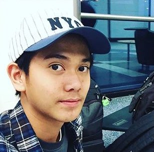 Iffah_comate's tweet photo. 12 - 08 - 16 , 12 - 03 - 17 . 7 month #LDRwithIDR https://t.co/GeMXiJjJn9