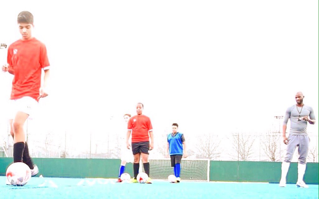 LeoncortLCFA's tweet photo. Great session with the lads! Keep it up!!⚽️ https://t.co/Q1te2xMomz #RETWEEET #soccer #croydon #sutton https://t.co/8oQdZgYug9