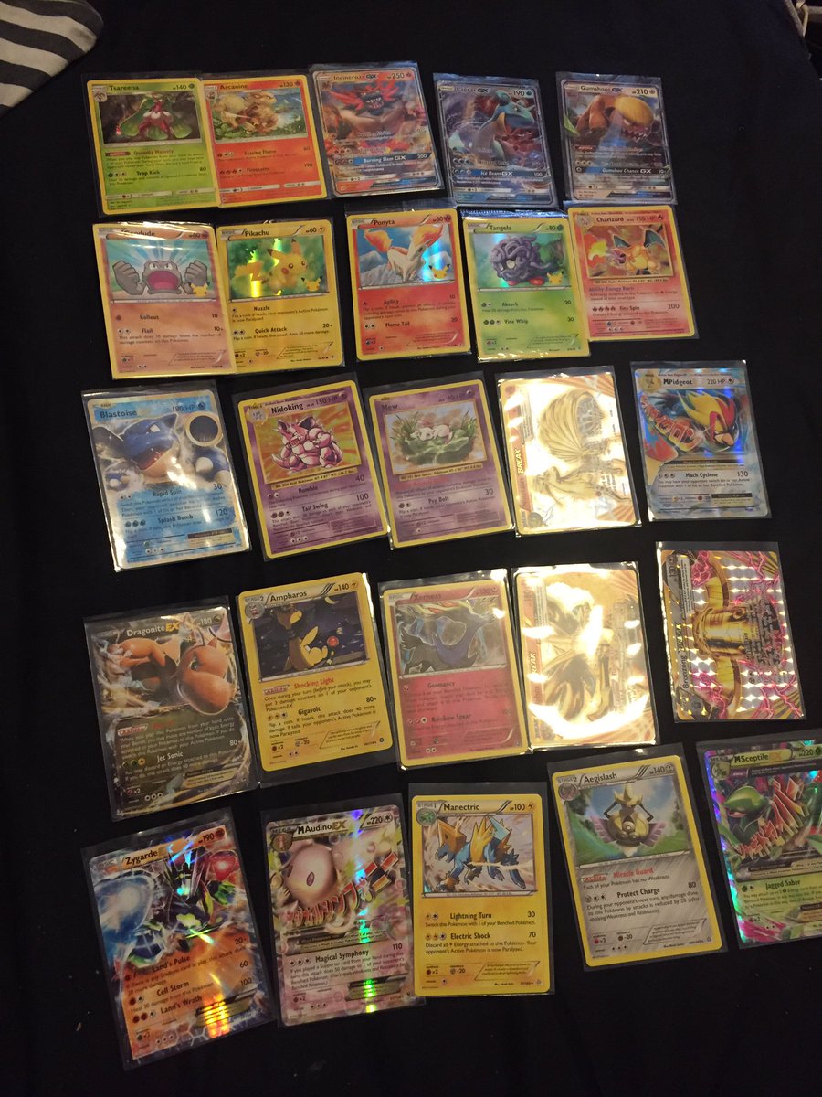 pokemonguy29's tweet photo. Yesterday's pulls from a togedemaru blister pack from @FPINotts and a big bulk buy off @dragonite53 #pokemon #funsaturdays #pokemoncolletor https://t.co/5zmRTfJBSh