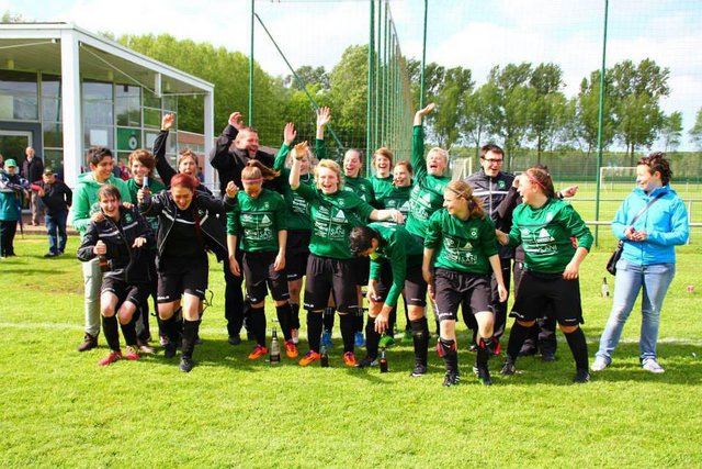 CerkelLadies tweet media