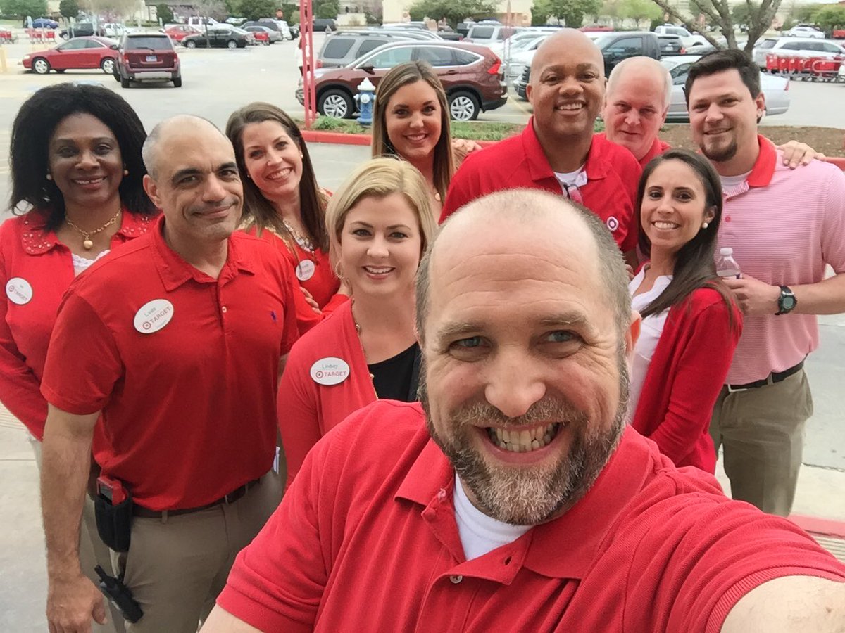 D364 Fun Friday!!  STL refresher LOD training!  Thanks <a href="/LReynolds711/">Lindsey Reynolds</a> for great training session! <a href="/johnp_sheehan/">John Sheehan</a> <a href="/ESAbernathy/">Shawn Abernathy 🦖🇺🇸</a> <a href="/ianpalme/">Ian Palmer</a>