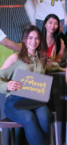 BatoigasJemimah's tweet photo. @ElisseJoson πππππ ang bait-bait mo princess elisse at sobrang ganda pa! ππ
#surplusambassador https://t.co/UeZwgBwAU0