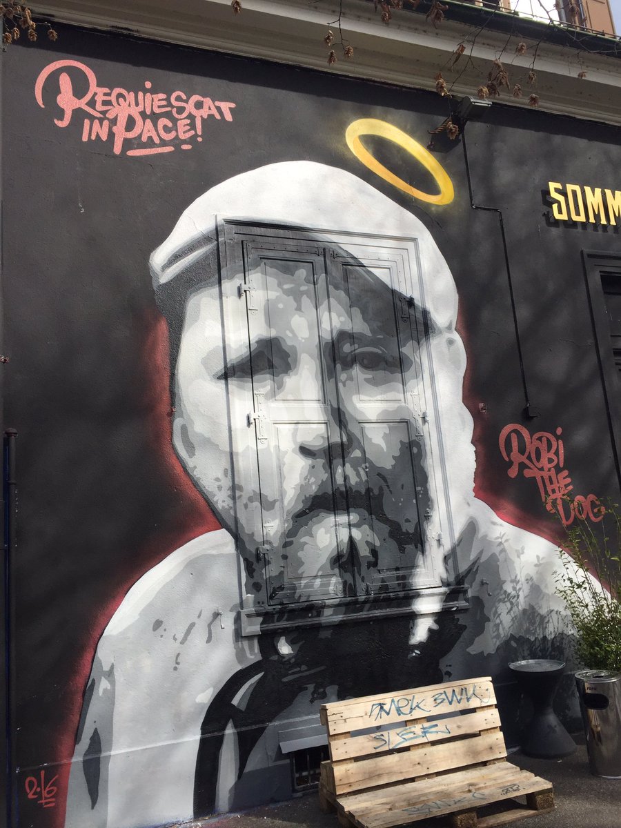 doeleano's tweet photo. #RobiTheDog #Streetart #Basel #Soka https://t.co/Uec2Xi3Q6U