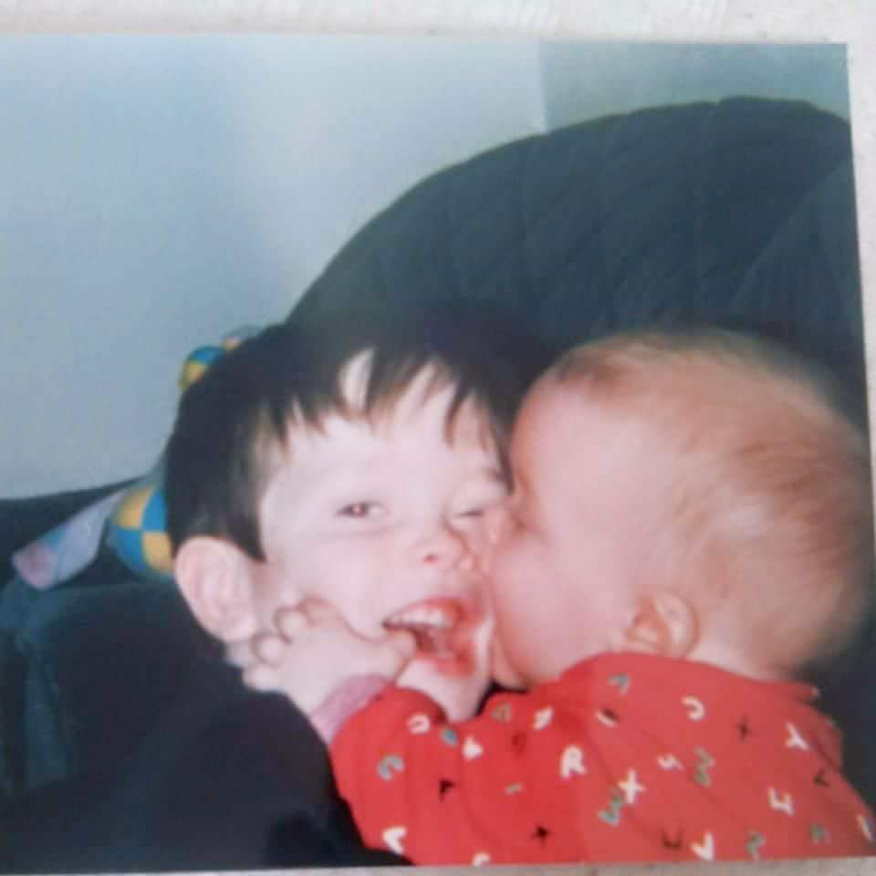 Not long till these two play <a href="/kingtuts/">King Tut's Wah Wah Hut</a> 

FH <3 

X