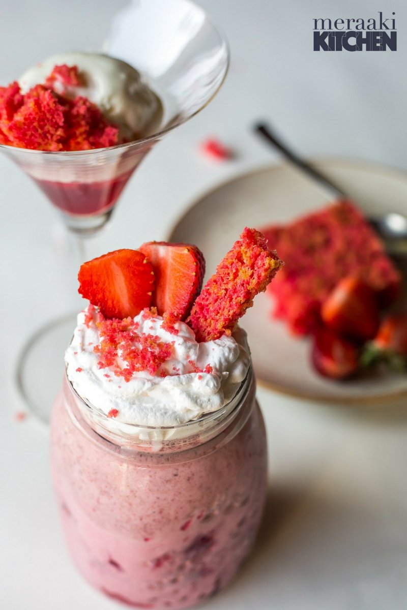 MeraakiKitchen's tweet photo. Our #RedVelvet Freak Shake, every sip you take is a pure indulgence of thick creamy and #strawberry goodness; the epitome of deliciousness. https://t.co/3hCIUsFXL7