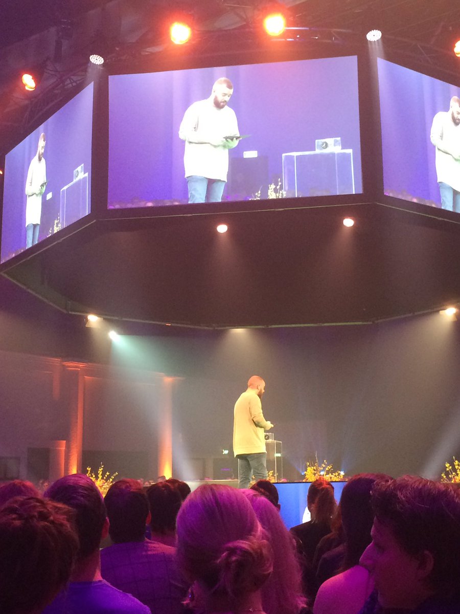 LeeflangHans's tweet photo. #hoedan
Derk Otte: #toedan
Jij,jij,jij en ik
Stem op een wereld all inclusive
#jongcon17 https://t.co/vUB5Qm3Zey