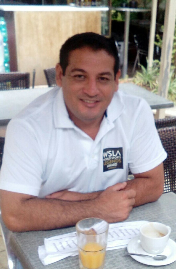 VictorTello73's tweet photo. "Sé una de esas personas raras que no saben cómo rendirse". Hecho en #tampico #madero #SportSocialChange #WSLA2016 #Monaco https://t.co/s7mIoFpvau