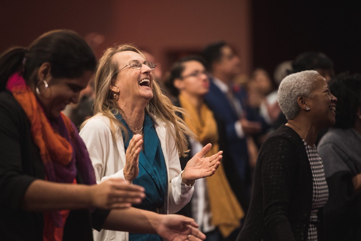 kingjesusmiami's tweet photo. Rejoice, it's Sunday! Join us LIVE now on our online church and be filled with God's joy: https://t.co/iYXjZ6JCLY
#KJMlive #SundaysAtKJM https://t.co/Ui37jDIxiJ