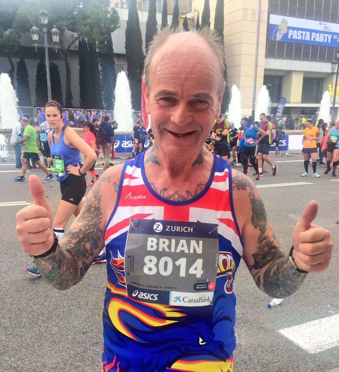 Bryan Mills, 1256 maratones en sus piernas. No, no es un error: 1256!!! #ZurichMaratoBCN