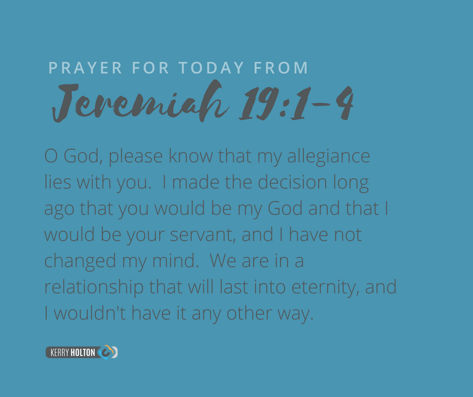 KWHolton's tweet photo. Sharpen your pencils. Tomorrow's reading, 19:5-9, is a long one. #PrayingJeremiah https://t.co/bFR02FfCb9