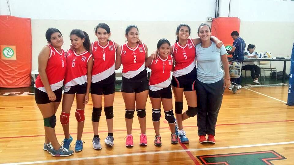 Viavevoley's tweet photo. #Sub13 #Viave🇦🇹#Voley🏐#1erFecha @VoleyFMV https://t.co/ptS7QCTCgg