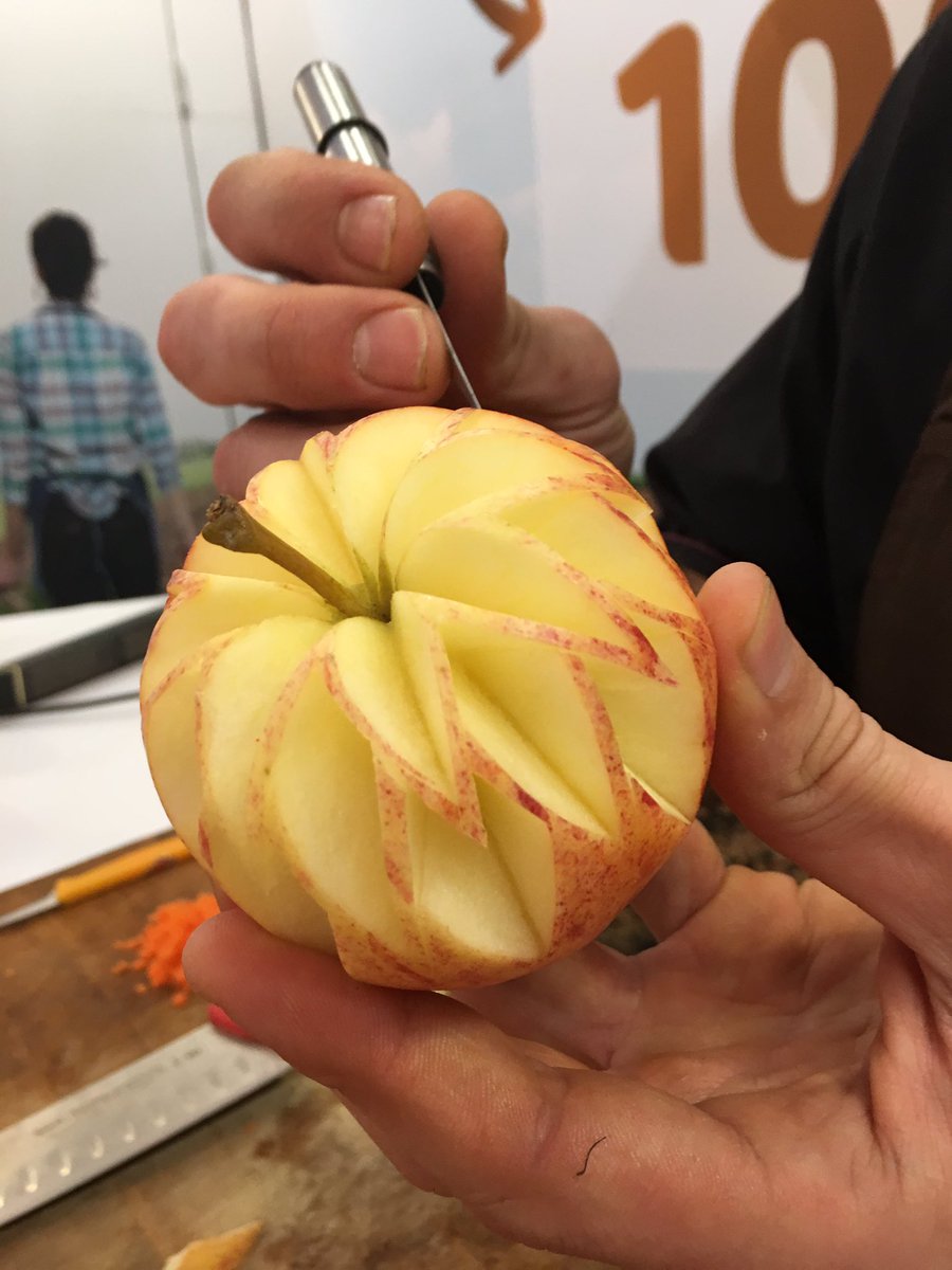 Mag-Fruits tweet media