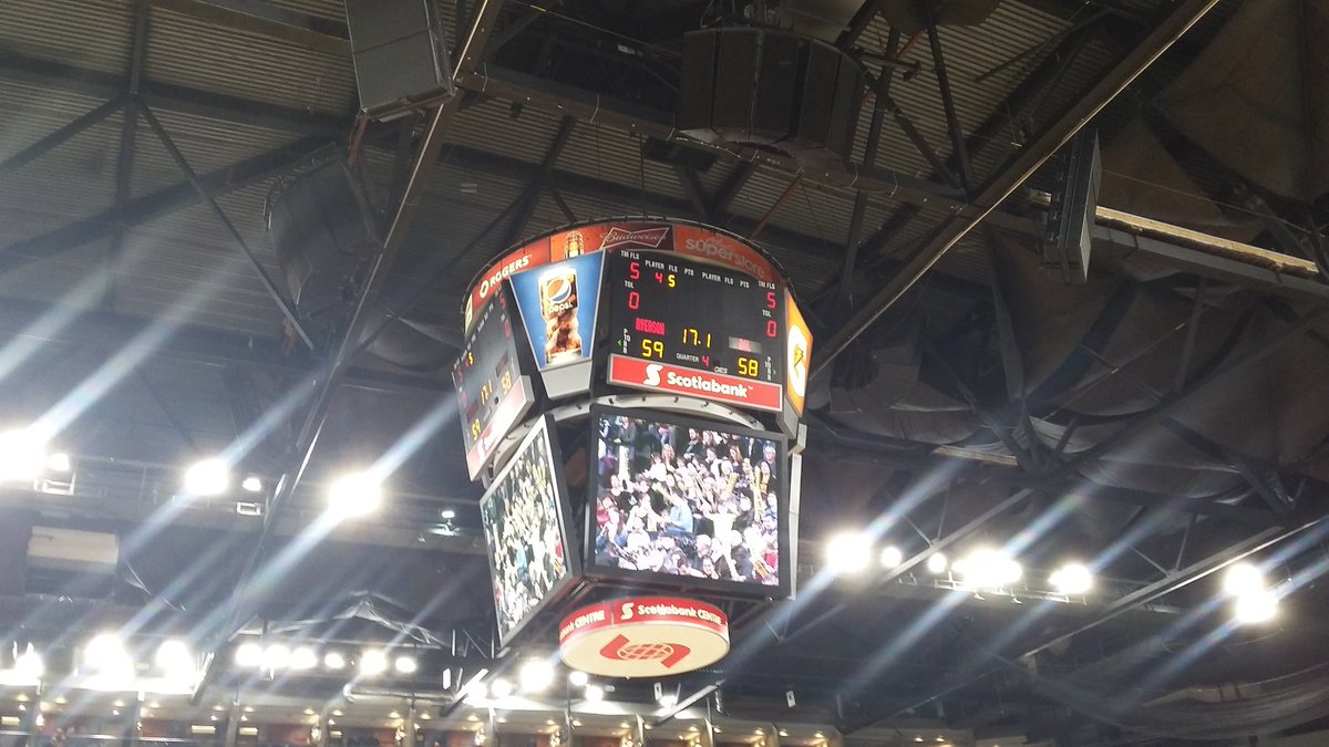 JJCJackson's tweet image. #CISFINAL8 Ryerson wins over hometown favourite Dal Tigers. Lost by 1 in a thriller. Carlton Vs Ryerson in all Ontario final. Good luck all!