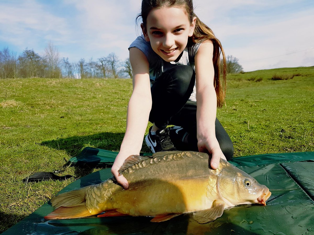 FishermanPoolie's tweet photo. Took the kids out for an hour! Much fun was had.... @CarpBSolutions baits producing Harry's first Ghosty &amp; Ellie 2 PB's one after another https://t.co/R23Om0lW3F