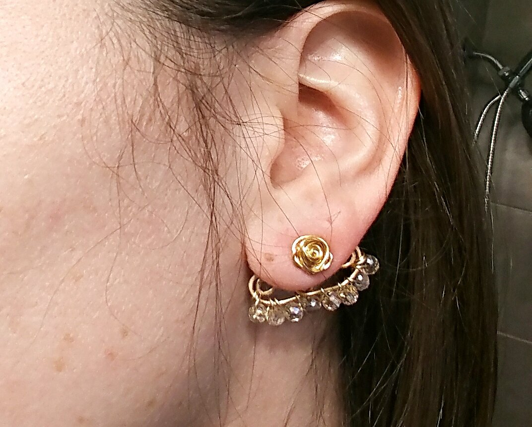 annica37's tweet photo. Crystal finds item in my Etsy shop https://t.co/qb3IkUFqg4 #earjacket #fashion #goldfinds #etsyfinds #buysmall https://t.co/OaVB1Id1Us