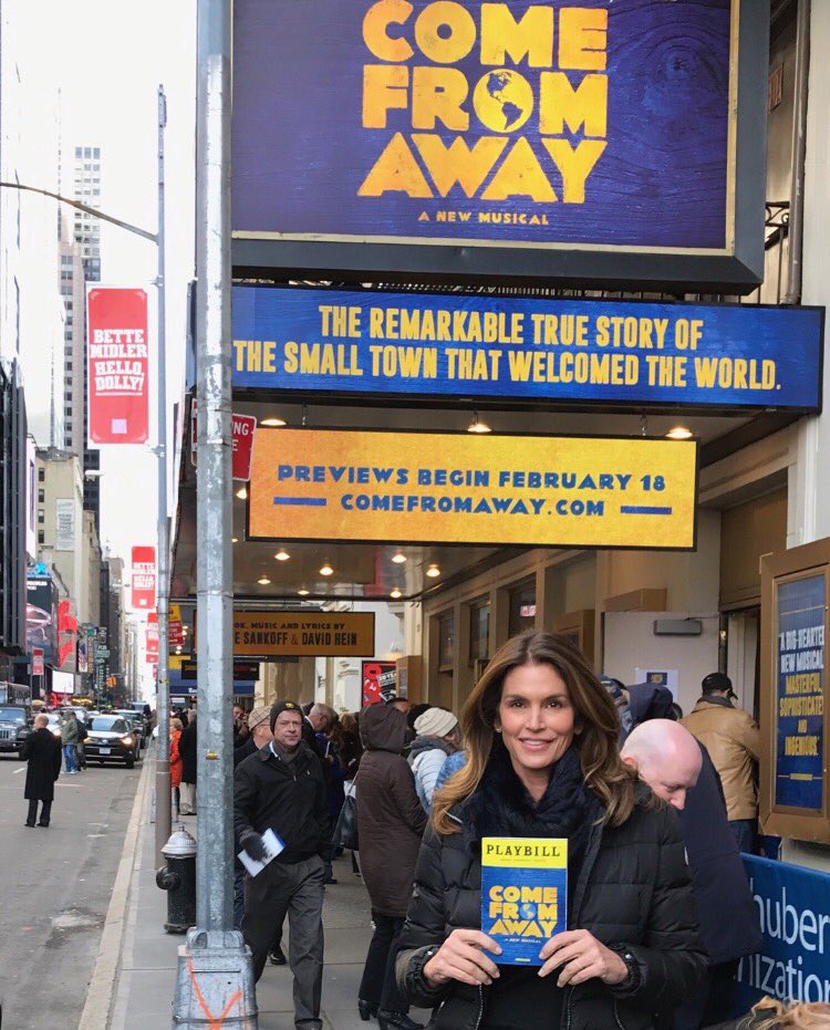 CindyCrawford's tweet image. Got a preview of #ComeFromAway! Beautiful story — had me feeling so proud of the possibility of human kindness. instagram.com/p/BRg2fxEgX1R/