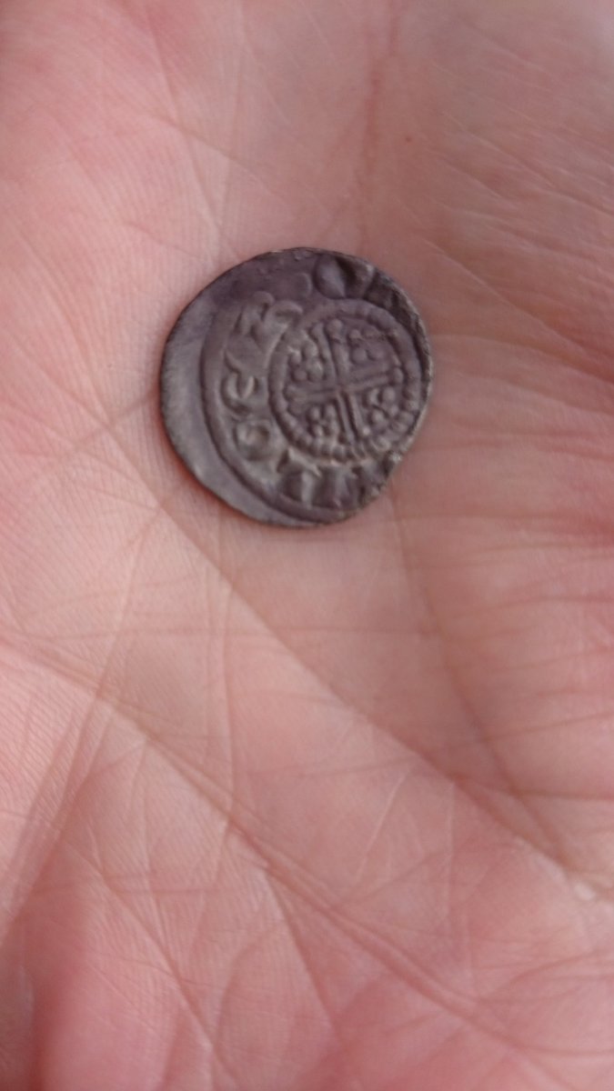 pmo2k's tweet image. Today's best find voided short cross