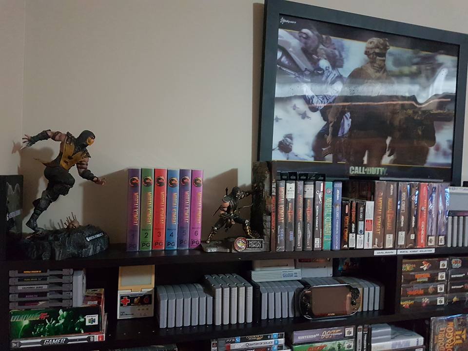 Lord_Arse's tweet photo. Wayne White's nice and tidy retro console collection #SundayCollections https://t.co/6LOHeWNhl5