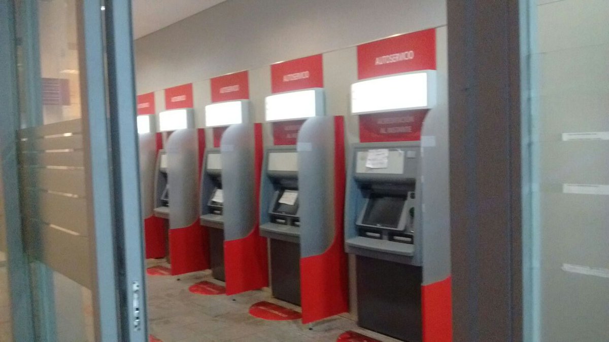 Danmark_SA's tweet image. Fotos de algunos de nuestros últimos trabajos en @YPFoficial, @SantanderRio y @HSBC