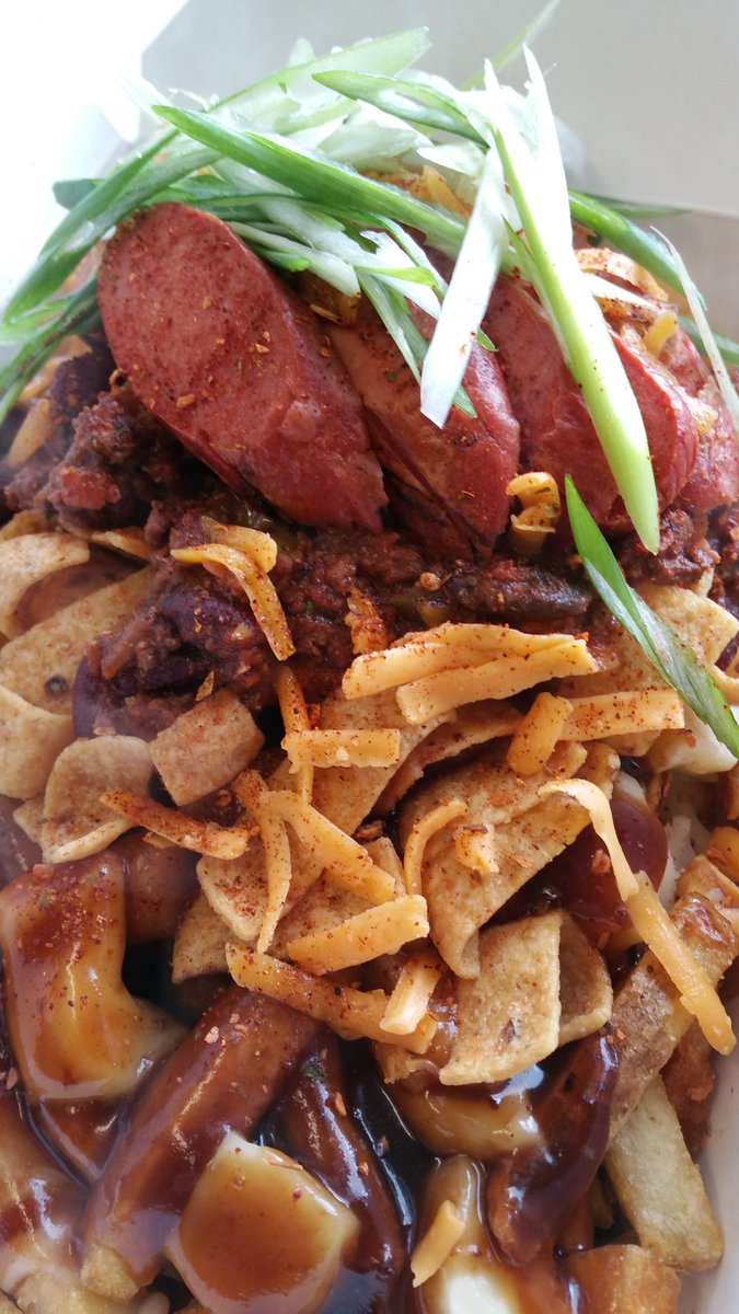 CookshopKitchen's tweet image. This week's Feature Poutine: "Corner Gas" (Southern Chili Cheese Dog &amp;amp; Corn Chips over our Classic Poutine) Yummy!