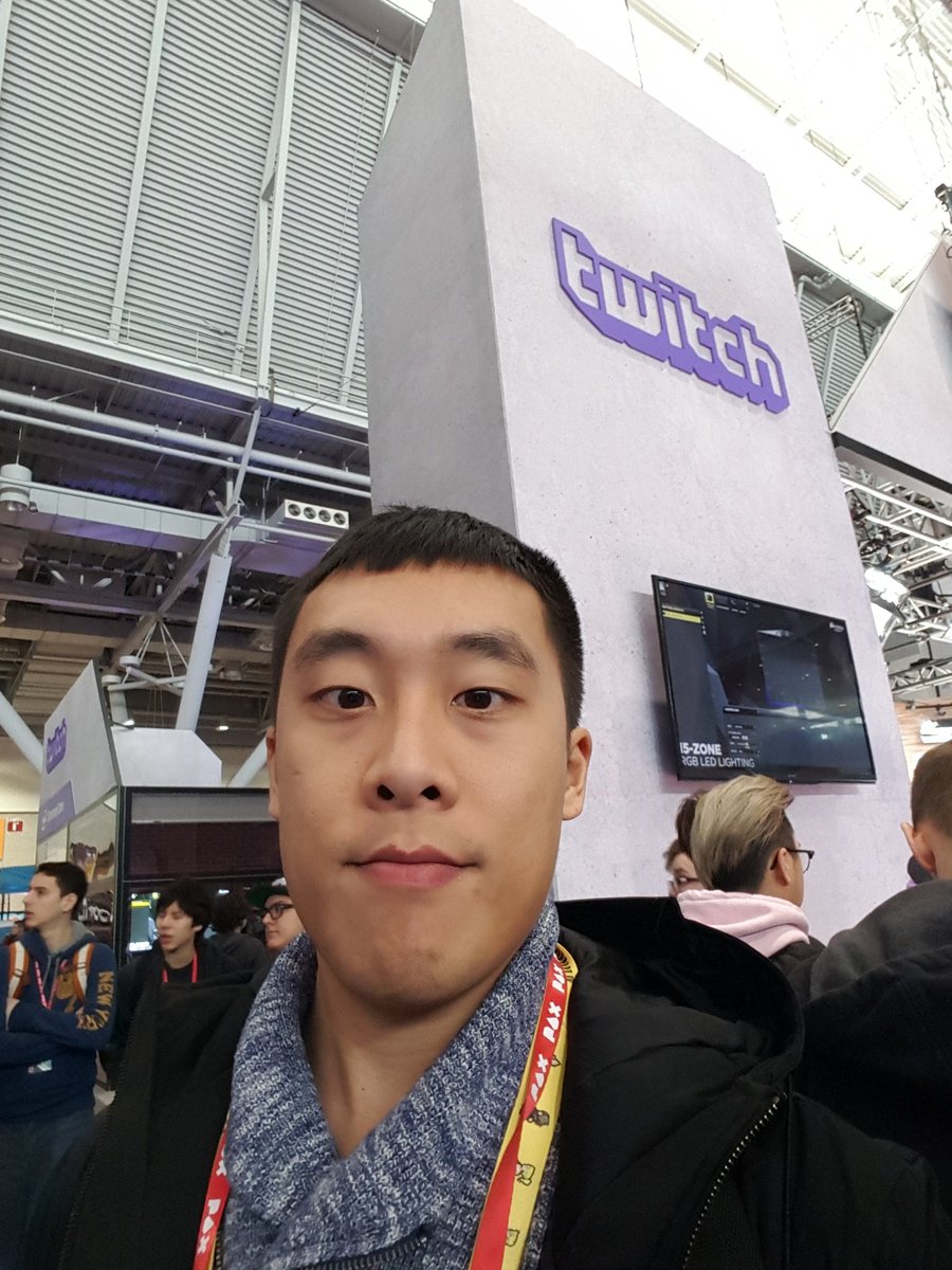 RyanLy's tweet photo. #twitchpaxeast https://t.co/r4hnlwZaVE