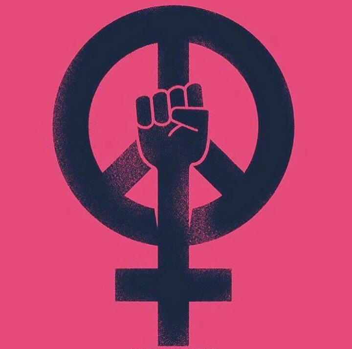 nynylegodaMina's tweet image. #WomenCanDoMore