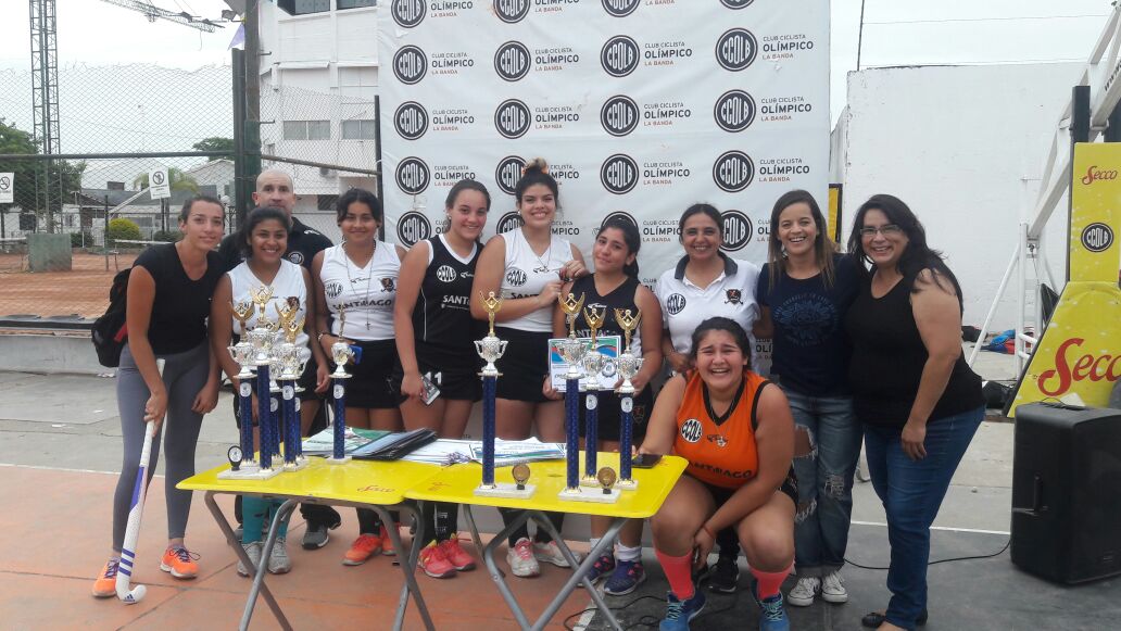 OlimpicoLB's tweet photo. #CCOLB I #FORMATIVAS @OlimpicoLB fue anfitrión de la primera jornada de Hockey Social https://t.co/10OgwD9NLB https://t.co/IQ3odShmka