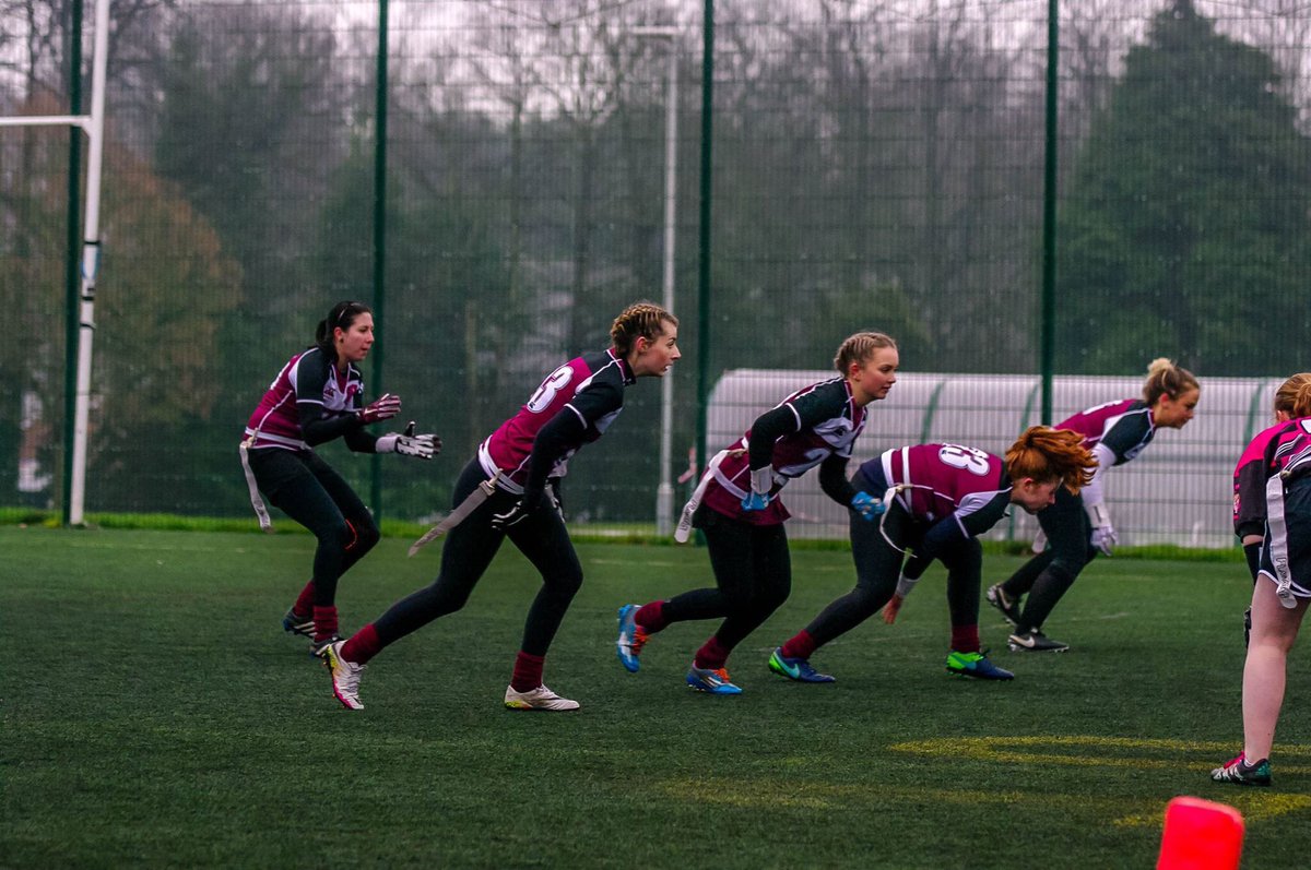 HanaSoar's tweet photo. Game 1: 38-7 #hallamwins @hallamphoto https://t.co/M6FzK3kvdE