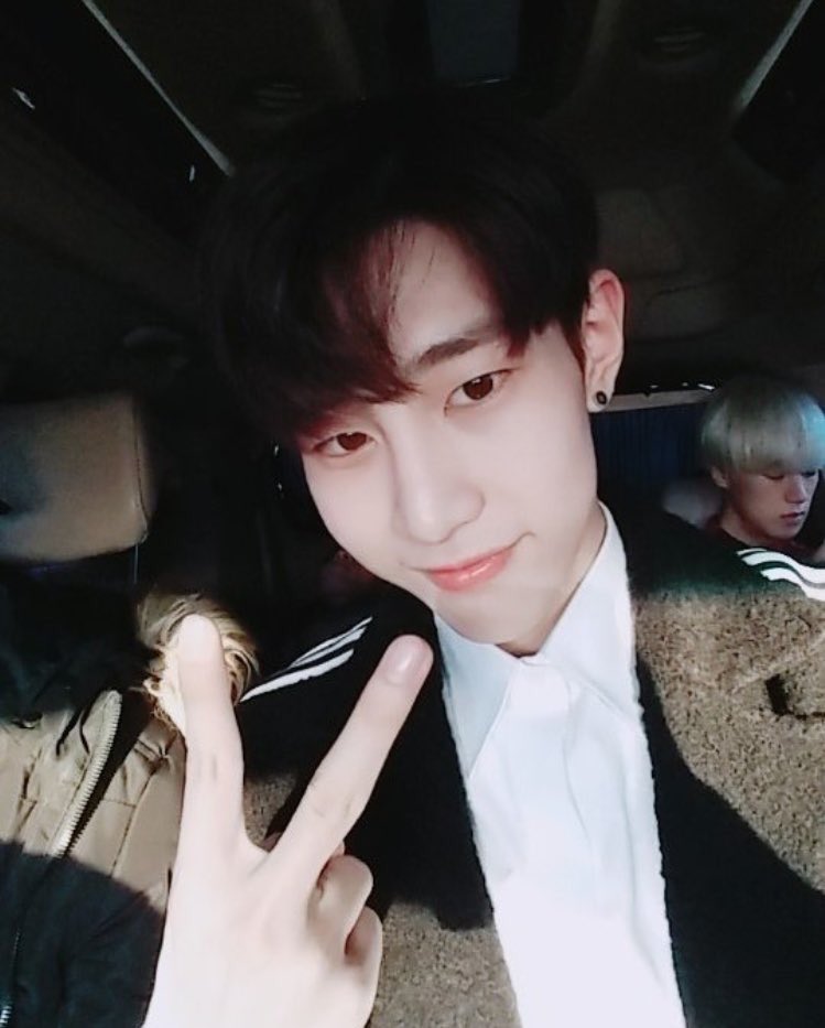 LOU ARCHIVE on Twitter "MEET LOU!! Name pronounced "low" Rapper of VAV