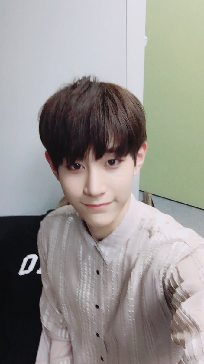 LOU ARCHIVE on Twitter "MEET LOU!! Name pronounced "low" Rapper of VAV