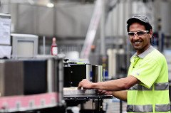 reusemn's tweet image. MN&apos;s reuse economy employed over 70,000 people in 2015. #reuse #rental &amp;amp; #repair