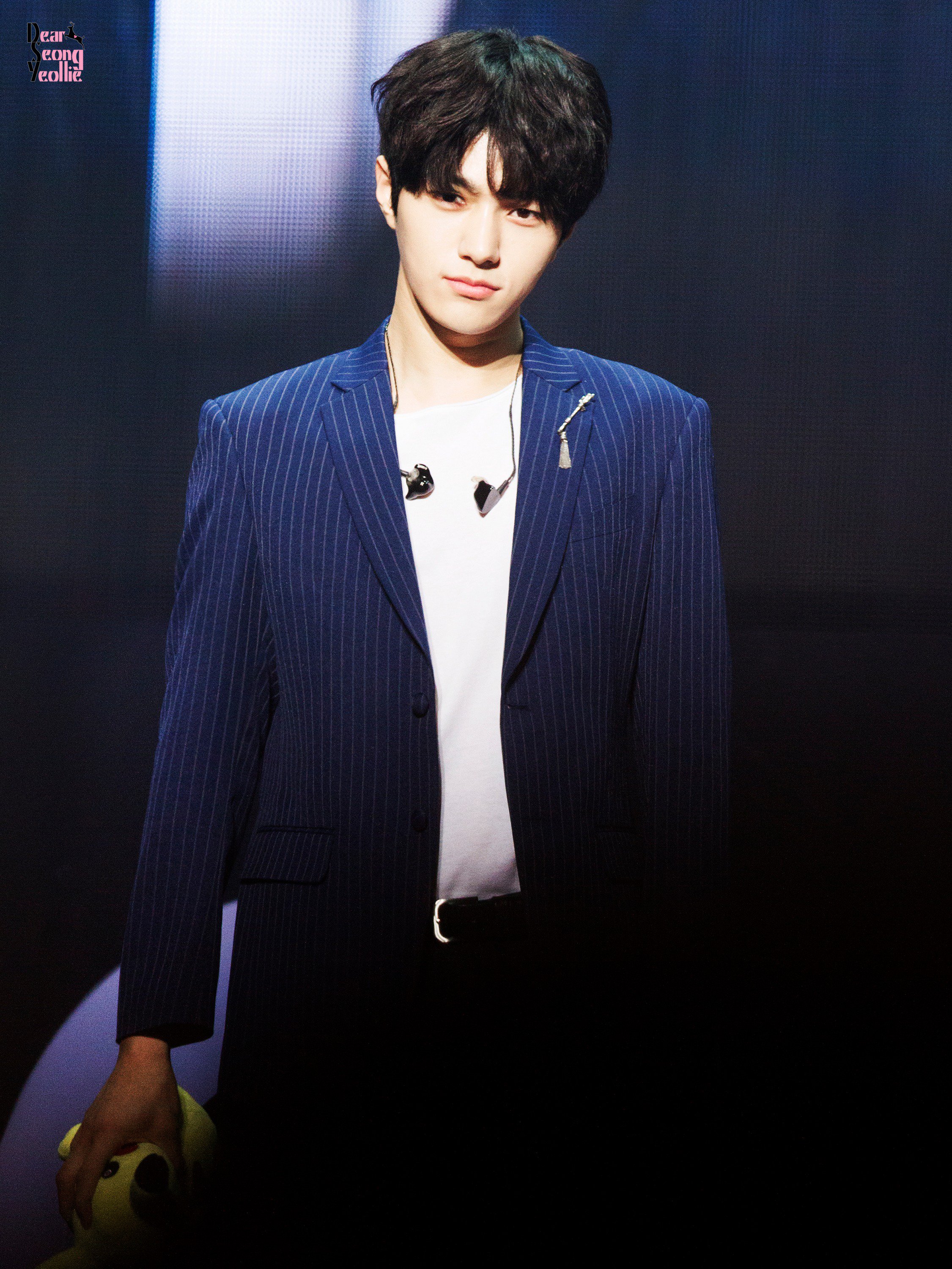 C6ufdVCVwAM2dif.jpg:orig