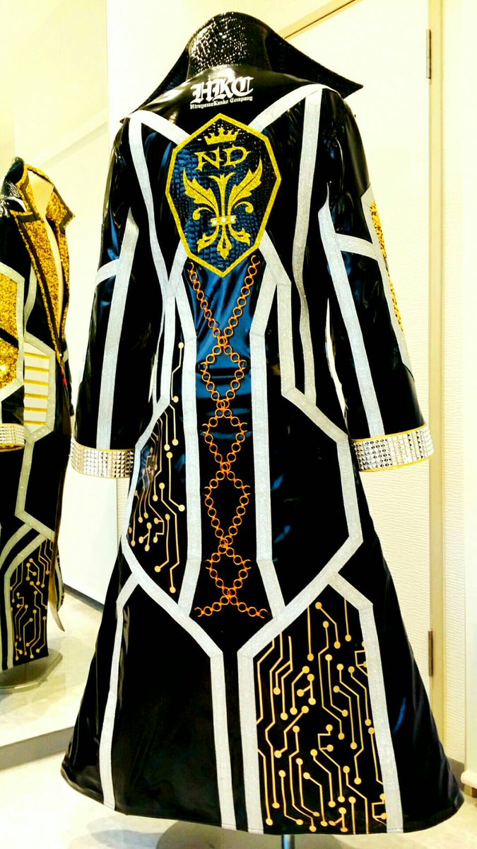 土井成樹　ガウン➕コスチュームセット　プロレス　DRAGON GATE 土井成樹ガウン➕コスチュームセットプロレスDRAGON GATE 最終値下